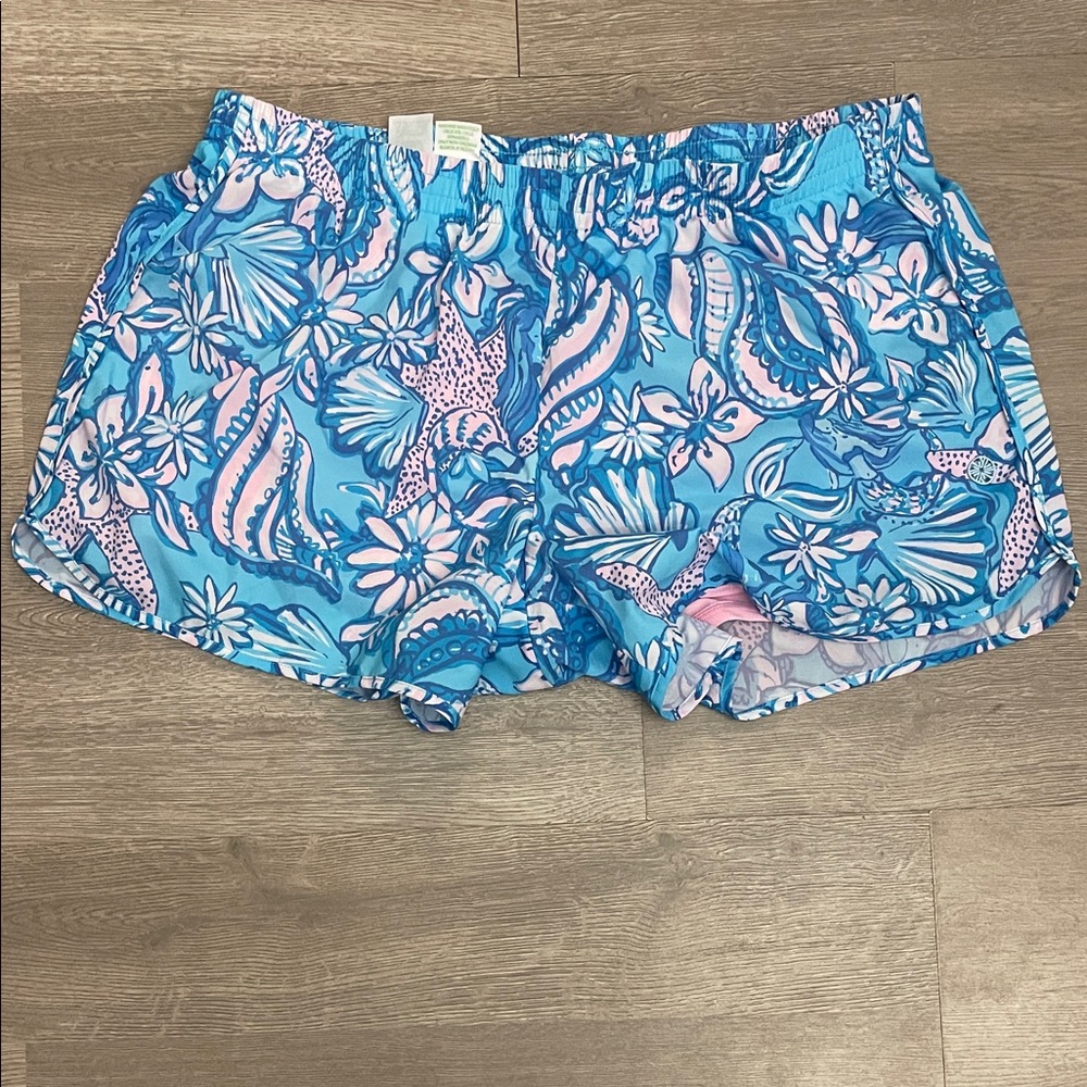 LILLY PULITZER medium Blue and Pink Women's Shorts